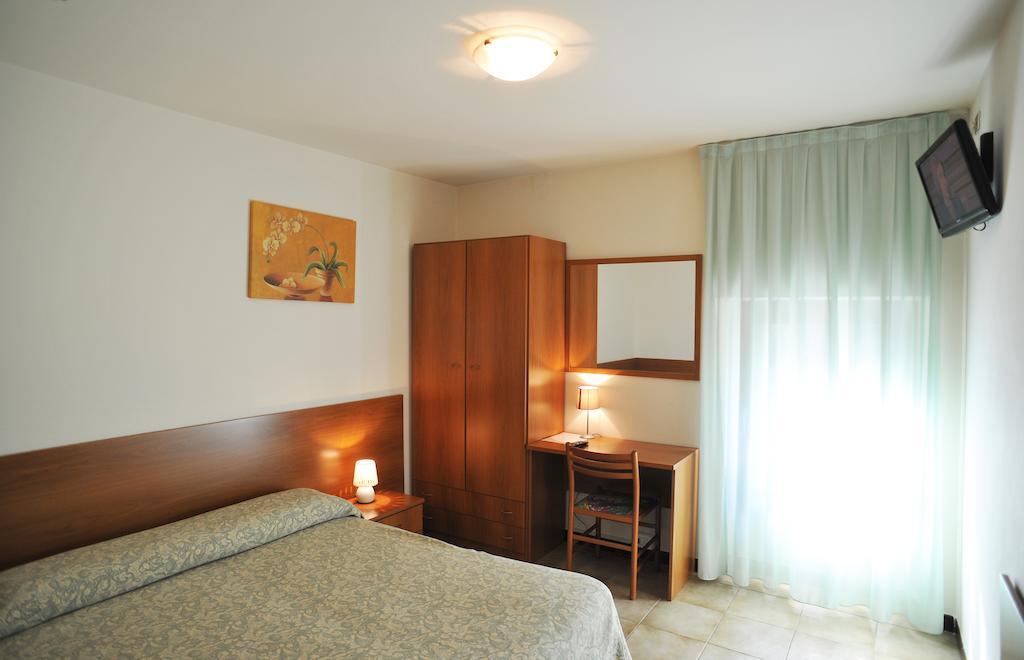 Albergo Croce D'Oro Dolcè Kamer foto